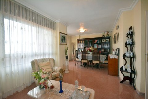 Apartment for sale Guardamar del Segura, Alicante, Spain 4 bedrooms, 124 sq.m. No. 137852 - photo 19