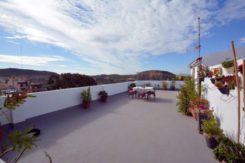 Apartment for sale Guardamar del Segura, Alicante, Spain 4 bedrooms, 124 sq.m. No. 137852 - photo 4