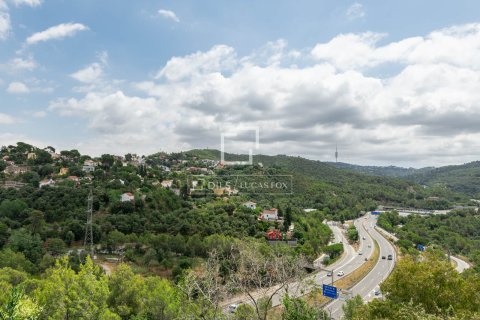 Huvila myytävänä La Floresta, Barcelona, Espanja, 4 makuuhuonetta, 260 m2 No. 160851 - kuva 26