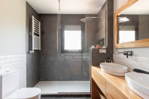 Huvila myytävänä La Floresta, Barcelona, Espanja, 4 makuuhuonetta, 260 m2 No. 160851 - kuva 20