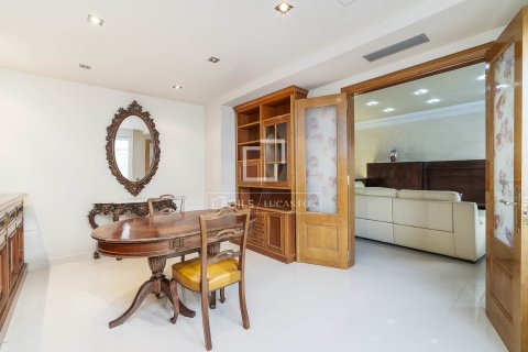 Appartamento in vendita a Barcelona, Spagna 4 camere da letto, 229 mq. N° 160849 - foto 6