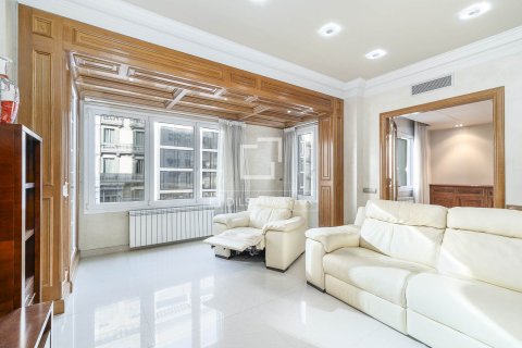 Appartamento in vendita a Barcelona, Spagna 4 camere da letto, 229 mq. N° 160849 - foto 3