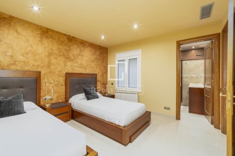 Appartamento in vendita a Barcelona, Spagna 4 camere da letto, 229 mq. N° 160849 - foto 12