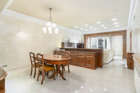 Appartamento in vendita a Barcelona, Spagna 4 camere da letto, 229 mq. N° 160849 - foto 4