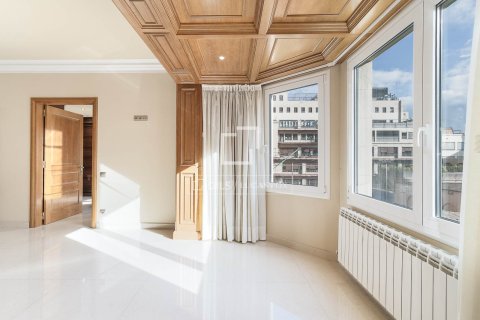 Appartamento in vendita a Barcelona, Spagna 4 camere da letto, 229 mq. N° 160849 - foto 29