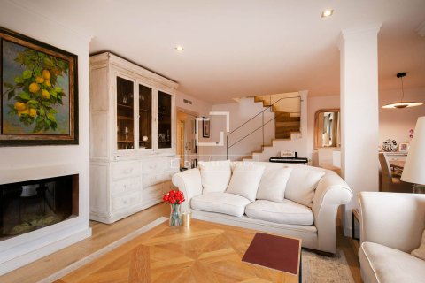 Dzīvoklis pārdošanā Sant Cugat Del Valles, Barcelona, Spānijā 3 istabas, 173 m2 Nr. 160848 - attēls 3