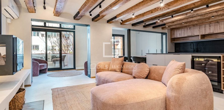 Attico a Barcelona, Spagna 3 camere da letto, 155 mq. N° 160850