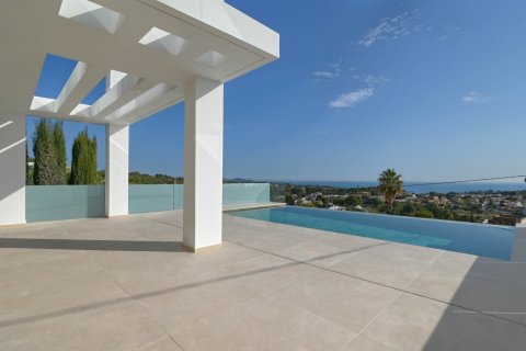 Villa till salu Calpe, Alicante, Spanien 4 sovrum, 418 kvm. Nr. 136424 - foto 9