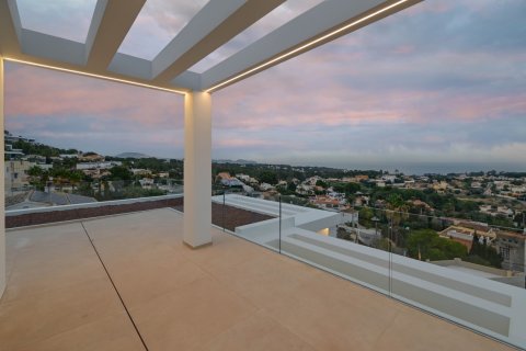 Villa till salu Calpe, Alicante, Spanien 4 sovrum, 418 kvm. Nr. 136424 - foto 4