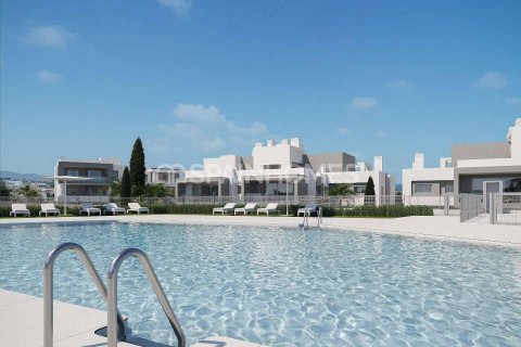 Kattohuoneisto myytävänä Estepona, Malaga, Espanja, 3 makuuhuonetta, 93 m2 No. 152068 - kuva 3