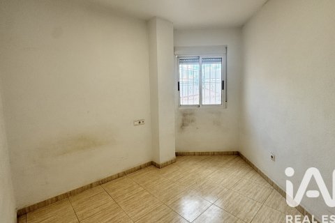 Lägenhet till salu i Alicante, Spanien 3 sovrum, 106 kvm. Nr. 172889 - foto 17