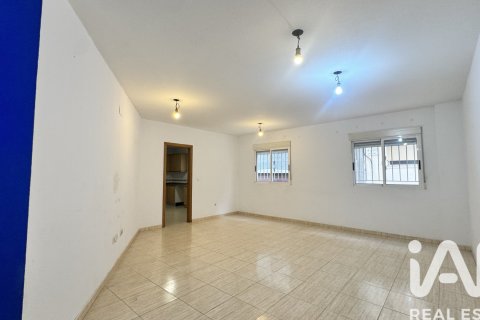 Lägenhet till salu i Alicante, Spanien 3 sovrum, 106 kvm. Nr. 172889 - foto 2
