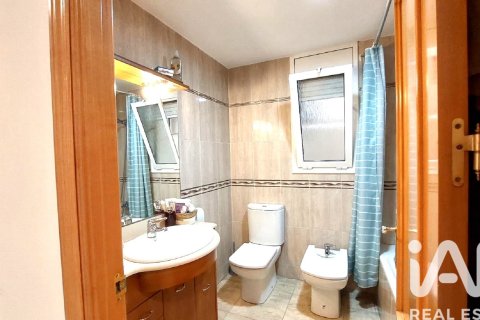 Продажа квартиры в Вальс, Таррагона, Испания 4 спальни, 109м2 №172888 - фото 13