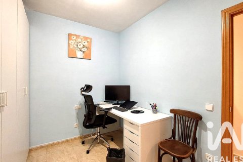 Продажа квартиры в Вальс, Таррагона, Испания 4 спальни, 109м2 №172888 - фото 29