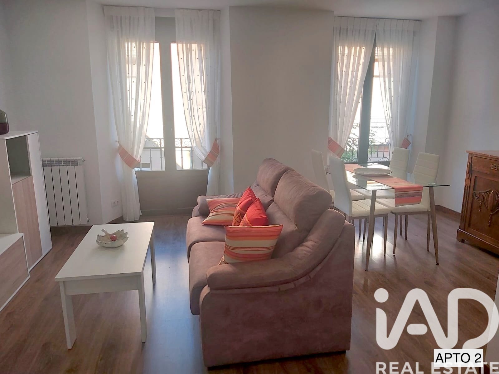 Commercial property à Leon, Espagne 244 m2 No. 172959