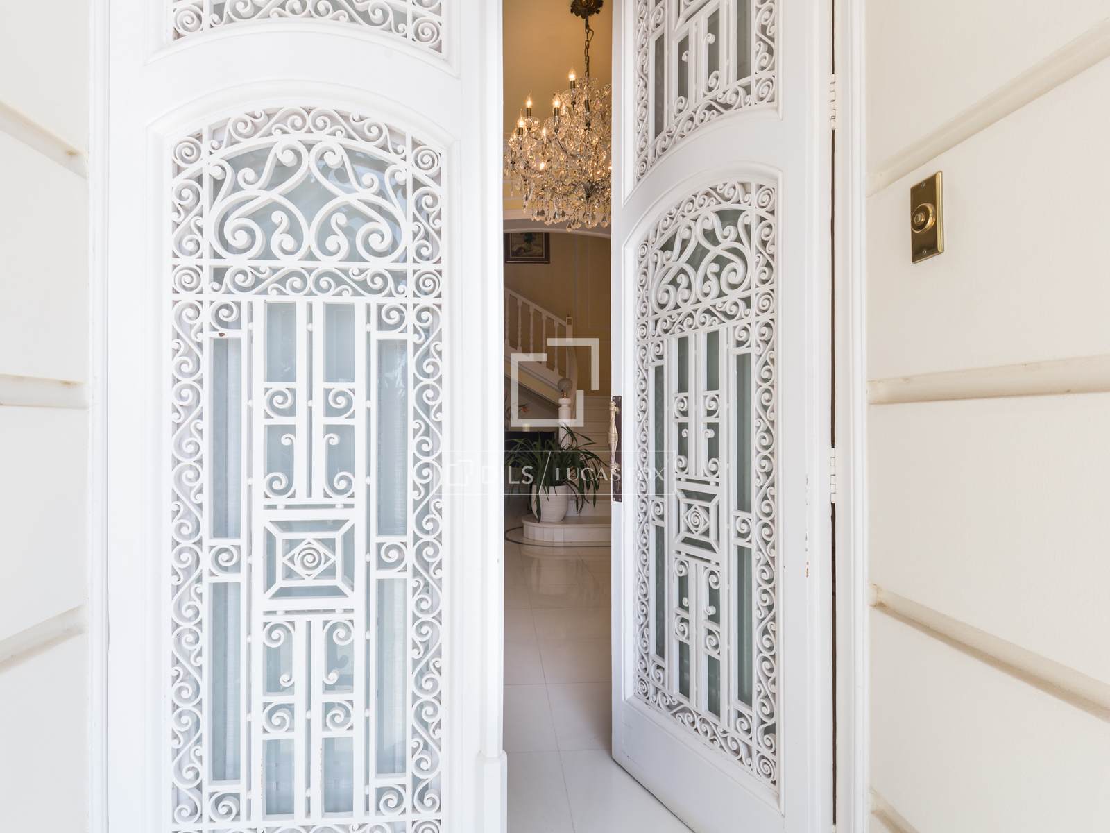 Zamek w Sant Just Desvern, Barcelona, Hiszpania 9 sypialni, 734 mkw. nr 192602