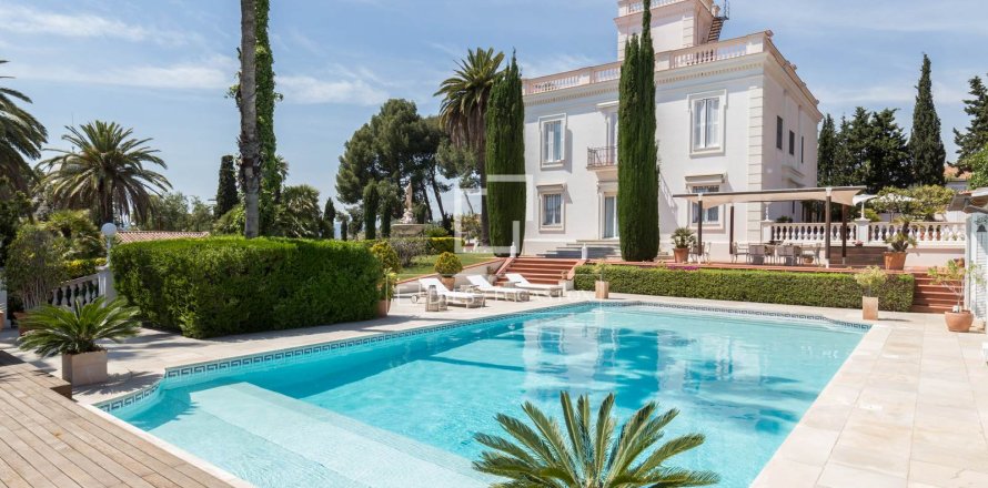 Castles in Sant Just Desvern, Barcelona, Spain 9 bedrooms, 734 sq.m. No. 192602