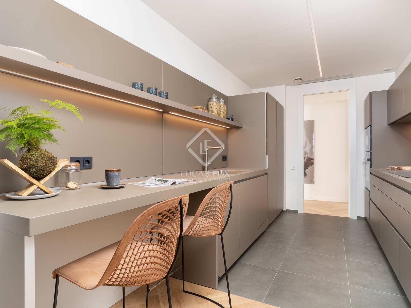 Huoneisto Barcelona, Espanja 3 makuuhuonetta, 109 m2 No. 192604