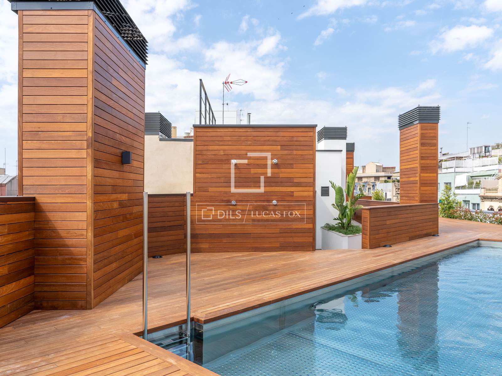 Huoneisto Barcelona, Espanja 3 makuuhuonetta, 109 m2 No. 192604