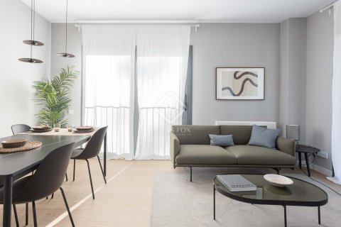 Apartment for sale in Barcelona, Spain 3 bedrooms, 94 sq.m. No. 192603 - photo 2