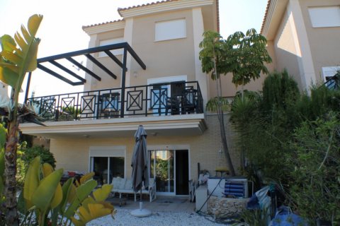 Villa for sale La Nucia, Alicante, Spain 4 bedrooms, 192 sq.m. No. 118963 - photo 1