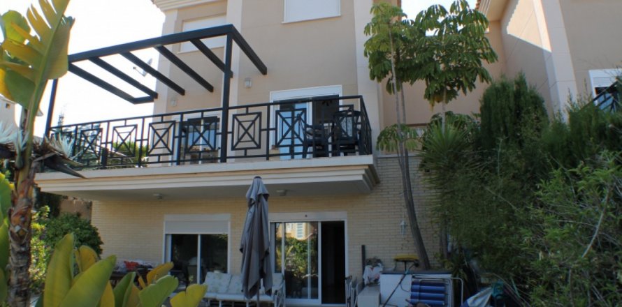 Villa La Nucia, Alicante, Spain 4 bedrooms, 192 sq.m. No. 118963