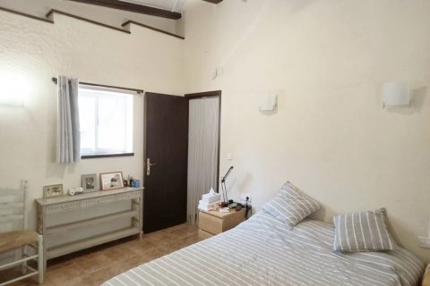 Talo myytävänä L'Ametlla de Mar, Tarragona, Espanja, 4 makuuhuonetta, 255 m2 No. 153231 - kuva 9