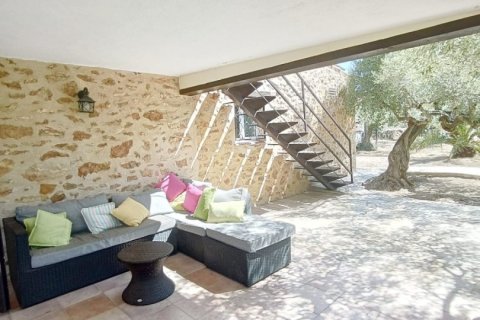 Talo myytävänä L'Ametlla de Mar, Tarragona, Espanja, 4 makuuhuonetta, 255 m2 No. 153231 - kuva 30