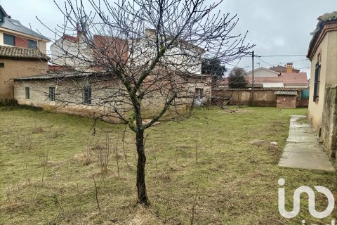 Terreno in vendita a Villaquilambre, Leon, Spagna 7601 mq. N° 153228 - foto 8