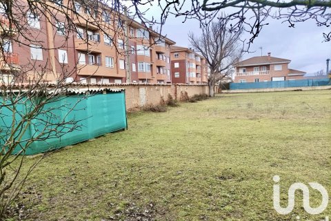 Terreno in vendita a Villaquilambre, Leon, Spagna 7601 mq. N° 153228 - foto 12
