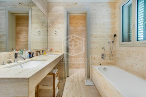 Appartamento in affitto a Barcelona, Spagna 4 camere da letto, 210 mq. N° 147743 - foto 18