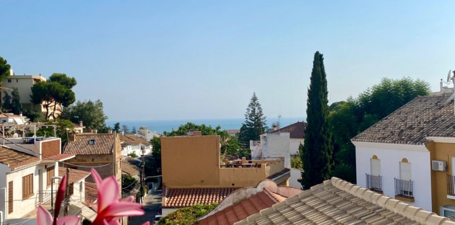 House in Malaga, Spanien 3 Schlafzimmer, 130 m2 Nr. 153173