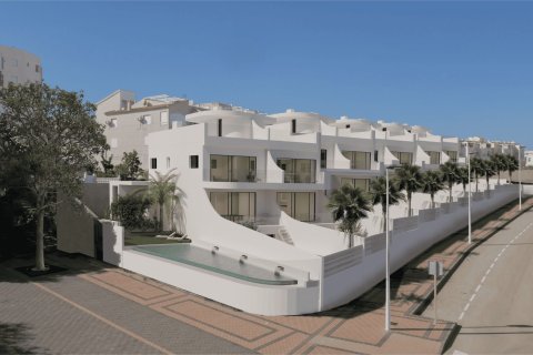 Casa in vendita a Torrevieja, Alicante, Spagna 2 camere da letto, 180.36 mq. N° 181429 - foto 2