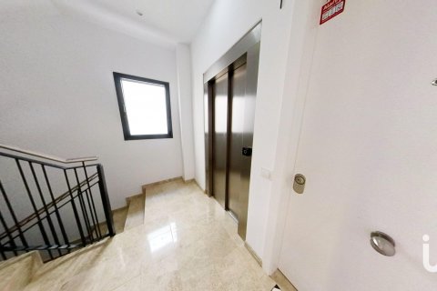 Huoneisto myytävänä Sitges, Barcelona, Espanja, 2 makuuhuonetta, 57 m2 No. 153963 - kuva 28