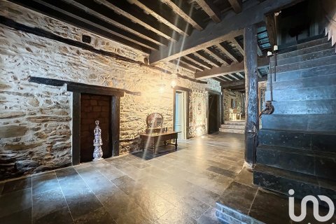 Dom w Casar de Palomero, Caceres, Hiszpania 5 sypialni, 600 mkw. nr 153960 – zdjęcie 2