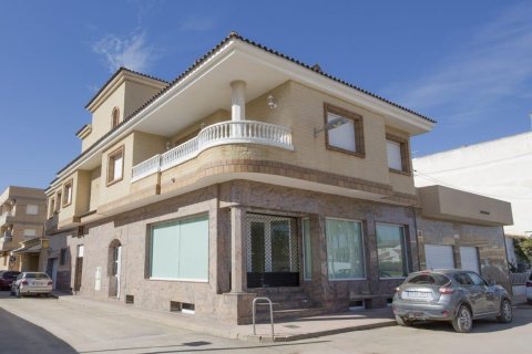 Продажа таухауса в Лос-Алькасарес, Мурсия, Испания 5 спален, 630м2 №189337 - фото 8