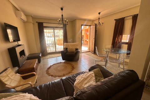 Apartamento en venta en Torrevieja, Alicante, España 3 dormitorios, 78 m2 No. 189237 - foto 9