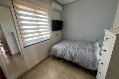 Apartamento en venta en Torrevieja, Alicante, España 3 dormitorios, 78 m2 No. 189237 - foto 19