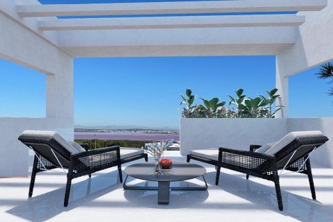 Bungalow w Torrevieja, Alicante, Hiszpania 2 sypialnie, 131 mkw. nr 189582 – zdjęcie 11