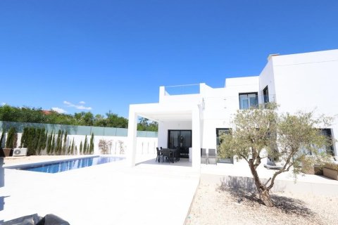 Villa pārdošanā Alicante, Spānijā 3 istabas, 162 m2 Nr. 189580 - attēls 2