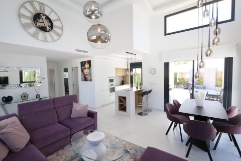 Villa pārdošanā Alicante, Spānijā 3 istabas, 162 m2 Nr. 189580 - attēls 10