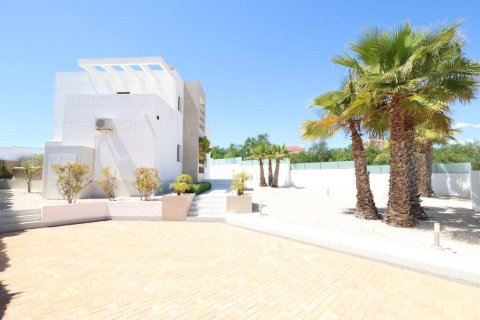 Villa pārdošanā Alicante, Spānijā 3 istabas, 162 m2 Nr. 189580 - attēls 22