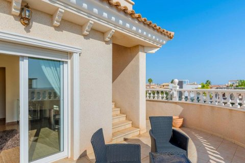 Villa à vendre Ciudad Quesada, Alicante, Espagne, 5 chambres, 386 m2 No. 112913 - photo 12