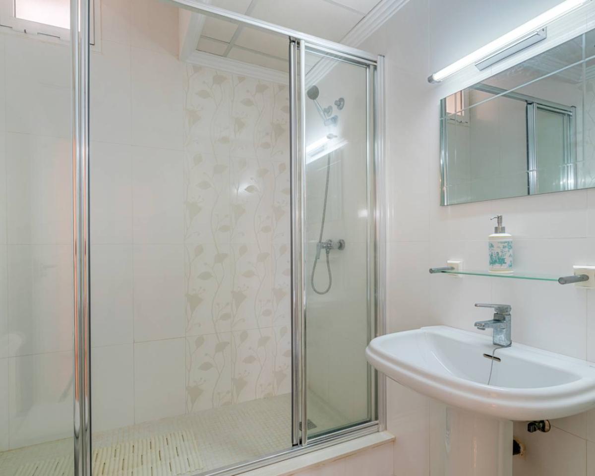 Вилла в Сьюдад Кесада, Аликанте, Испания 5 спален, 386м2 №112913