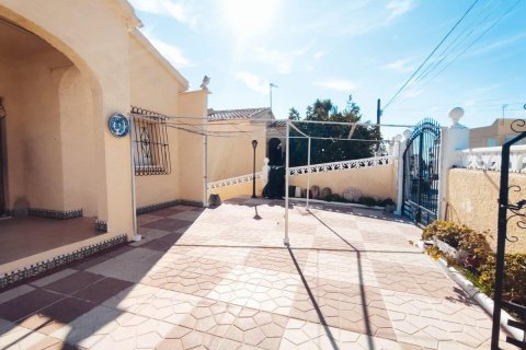 Villa for sale San Fulgencio, Alicante, Spain 4 bedrooms, 90 sq.m. No. 112909 - photo 4