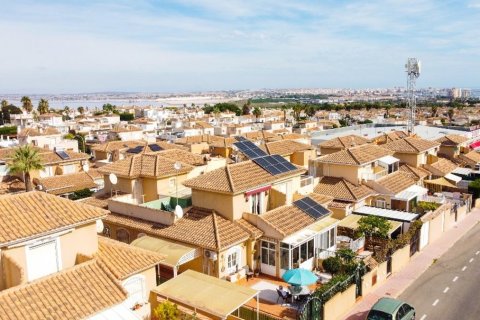 Продажа таухауса Торревьеха, Аликанте, Испания 3 спальни, 73м2 №112908 - фото 6