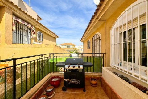 Продажа таухауса Торревьеха, Аликанте, Испания 3 спальни, 73м2 №112908 - фото 10