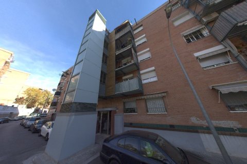Wohnung in Sabadell, Barcelona, Spanien 3 Schlafzimmer, 62 m2 Nr. 191178