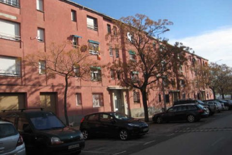Apartment à Sabadell, Barcelona, Espagne 4 chambres, 78 m2 No. 191179