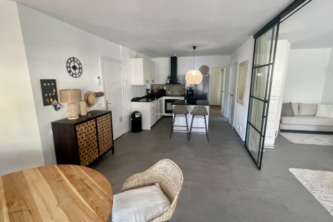 Apartamento en alquiler en Cala Vinyes, Mallorca, España 2 dormitorios, 69 m2 No. 140090 - foto 11